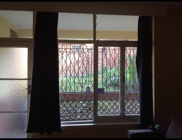 2 BEDROOM APARTMENT FOR SALE IN PIETERMARITZBURG